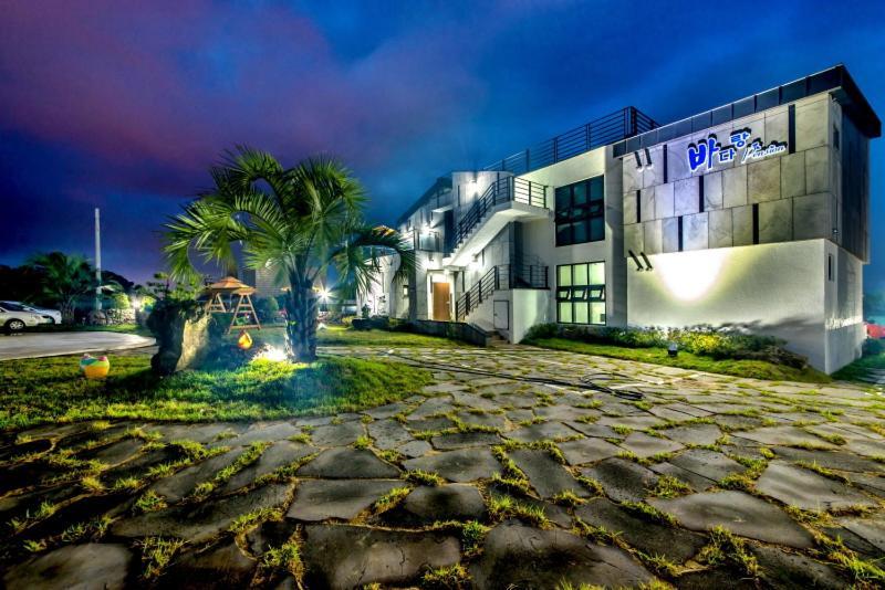 Sea And Wave Guest House Seogwipo Exterior photo