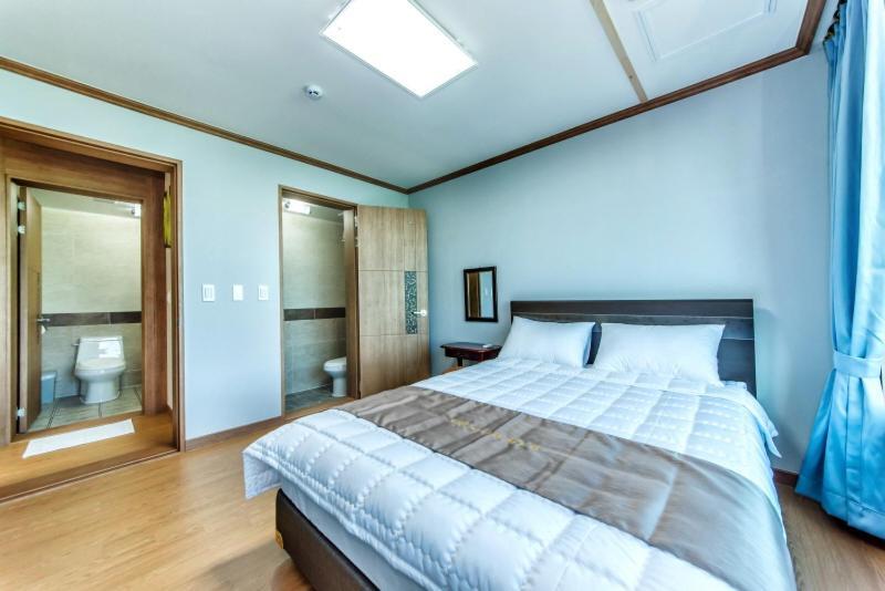Sea And Wave Guest House Seogwipo Exterior photo
